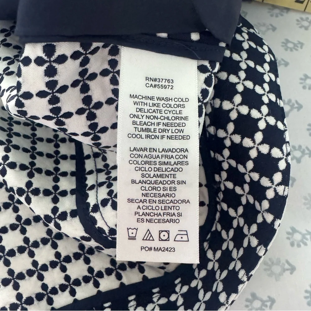 Laundry by Shelli Segal Navy and White Women's Size 6 Open Front Blazer